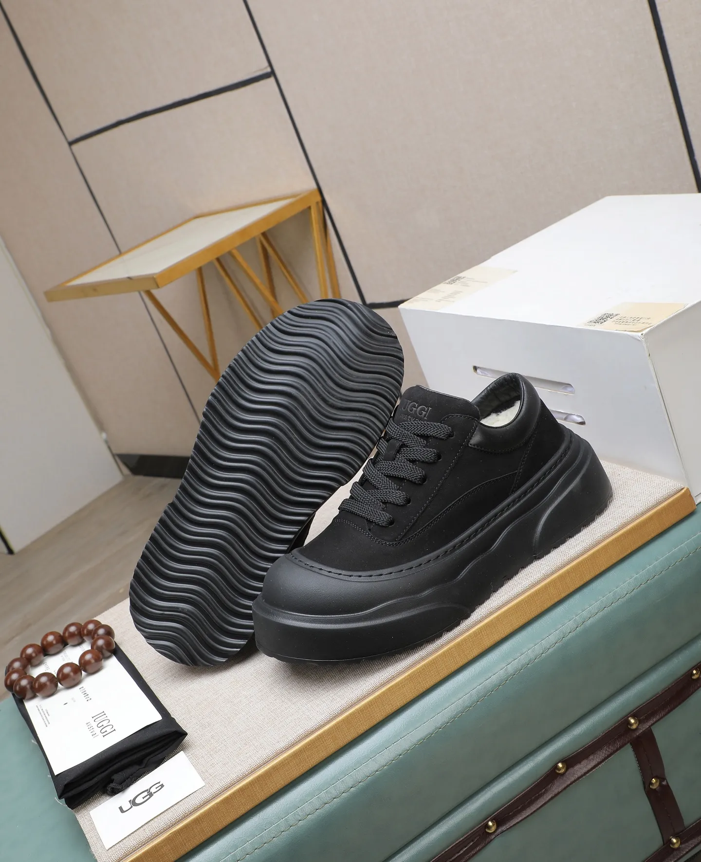 Men's shoes 💰680 IUGGI new retro presbyopia men's shoes, casual and versatile, full of high-end sense, fashionable, luxury and personalized style, joint style, retro presbyopia factor, full of handsome style, first layer suede cowhide, lining wool, rubber outsole, light and non-slip size: 39-44